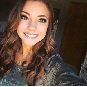 Meet your Posher, Jessica